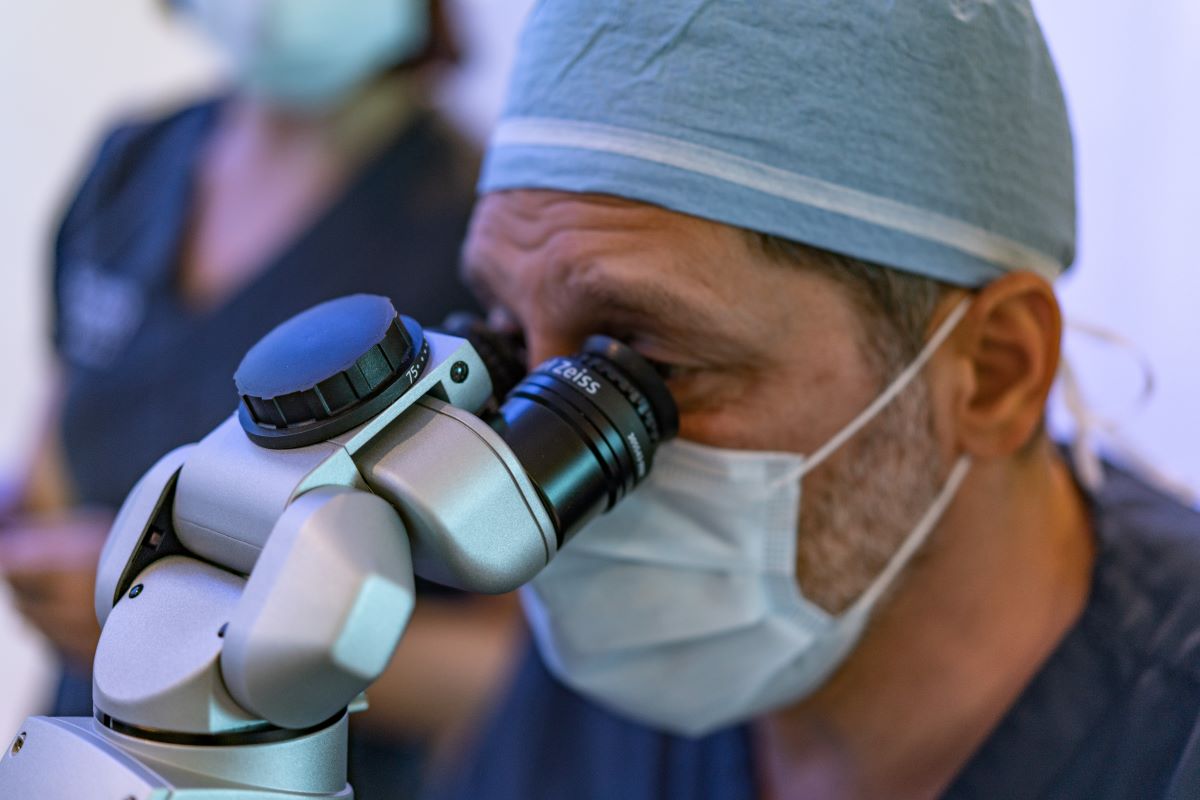 LASIK Eye Surgery Los Angeles Benjamin Eye Institute